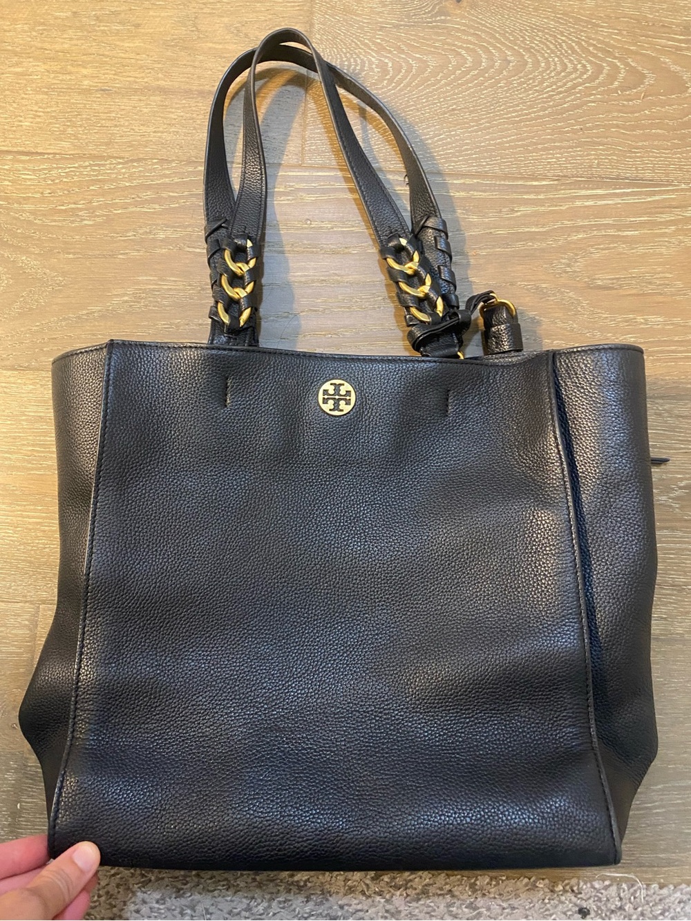 Tory Burch Black Pebbled Leather Brooke Tote Bag Purse Braided Strap Tassel Gold
